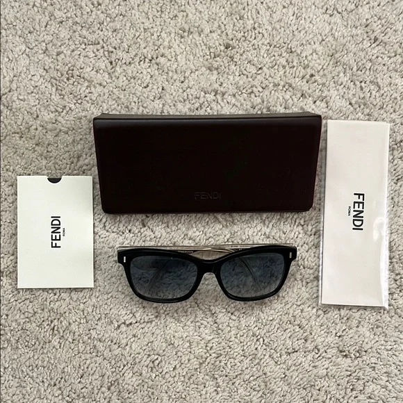 Fendi Black Sunglasses Accessories Set Fendi | Accessories | Fendi Black Sunglasses Accessories Set  main image 4